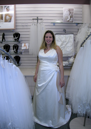 DSCN2793 Heather's Wedding Dress Try on 06-09-07 c